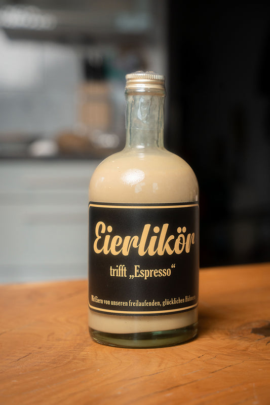 Eierlikör „trifft Espresso“ – Hofgold mit Koffeinkick